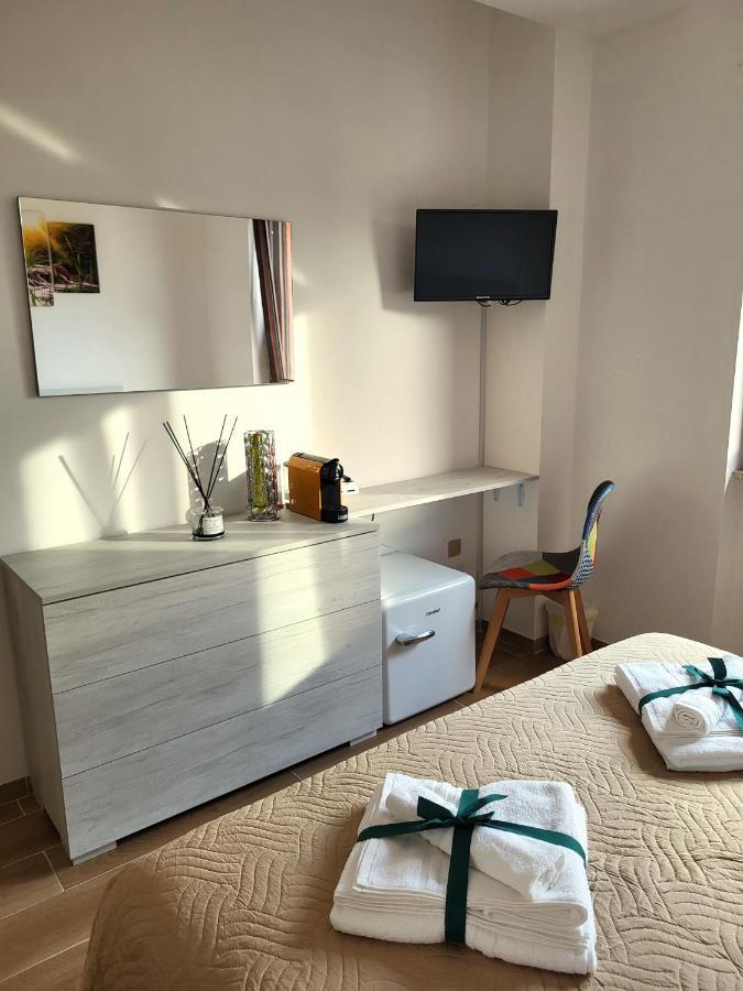 Di Gioia Home B&B Cosenza Exterior photo